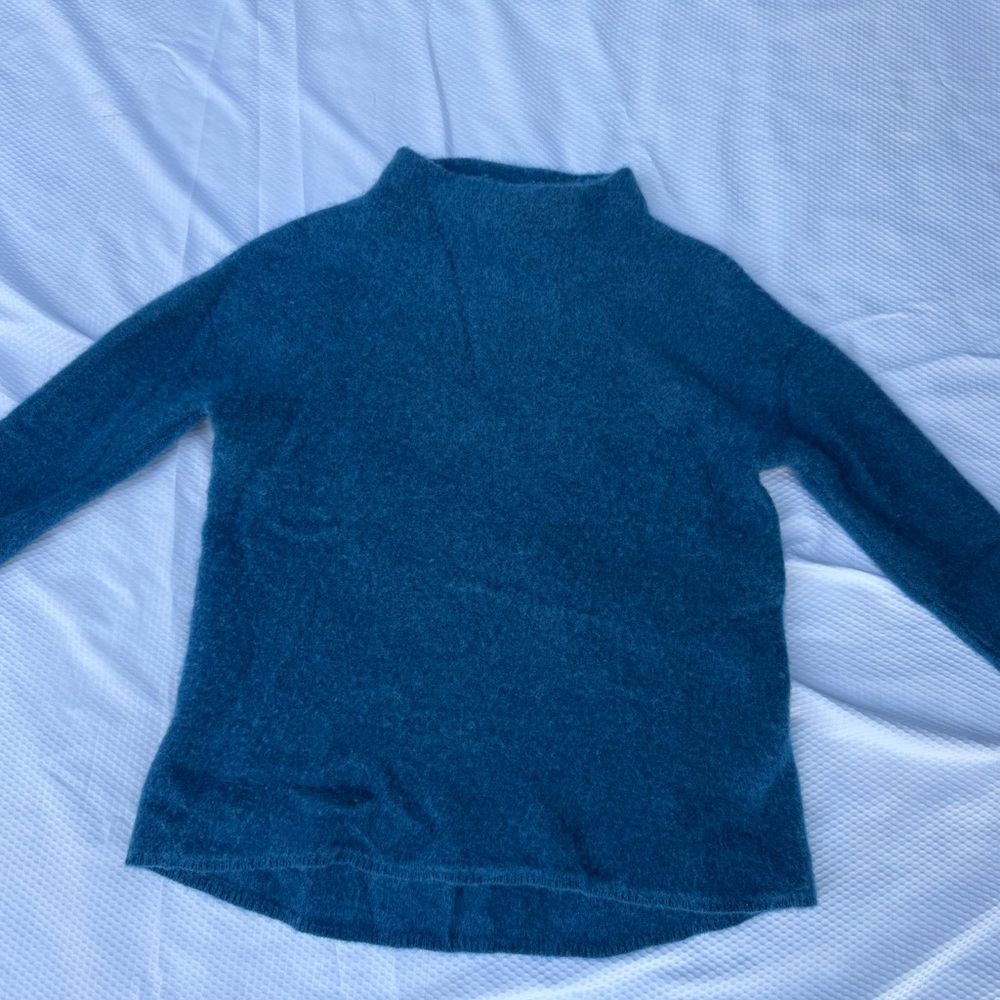 Bloomingdale's Teal Turtleneck Sweater ,CASHMERE.